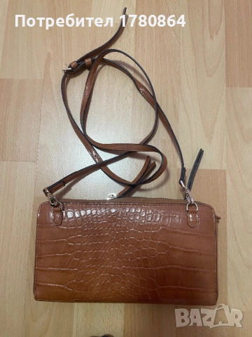 Портмоне чантичка parfois , снимка 2 - Портфейли, портмонета - 52085307