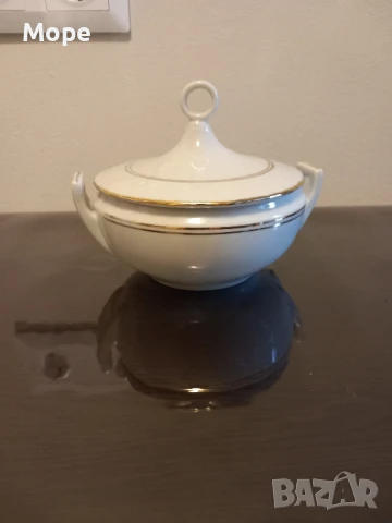 Порцеланова захарница , снимка 1