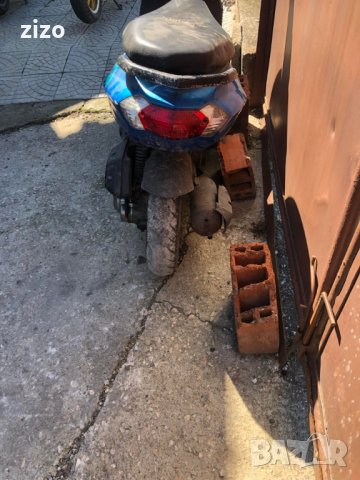 Продавам PEUGEOT KISBEE 50 4T на части., снимка 4 - Мотоциклети и мототехника - 40358639