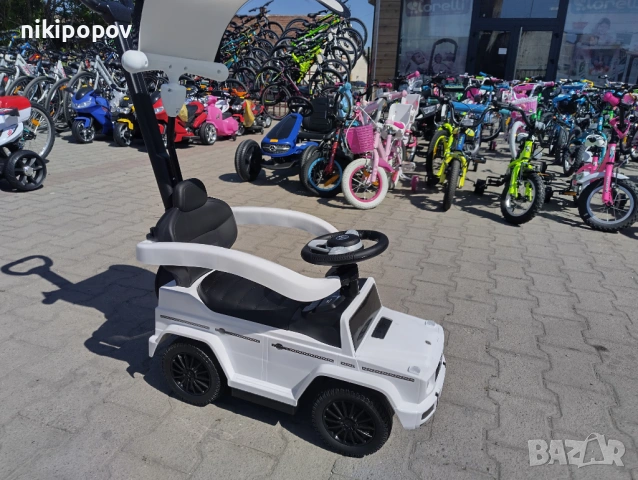 MERCEDES Кола за яздене с дръжка и сенник Mercedes-benz G350d бял