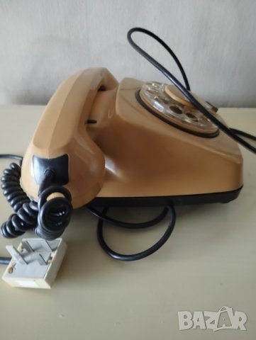 ретро настолен телефон, снимка 2 - Други ценни предмети - 40886406