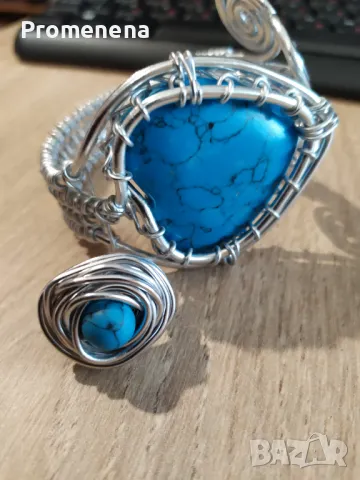 Гривни с естествени кристали, снимка 11 - Гривни - 47046344