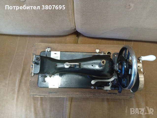 Ретро шевна машина Веста, снимка 3 - Други стоки за дома - 53575799