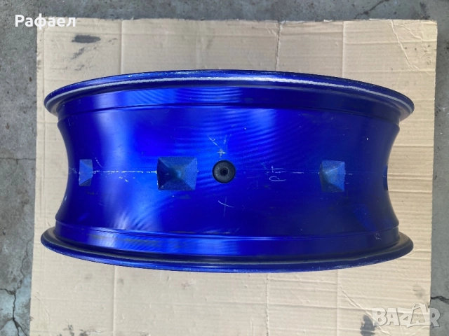 Задна джанта 17 за мотор Ямаха, снимка 6 - Гуми и джанти - 52239079