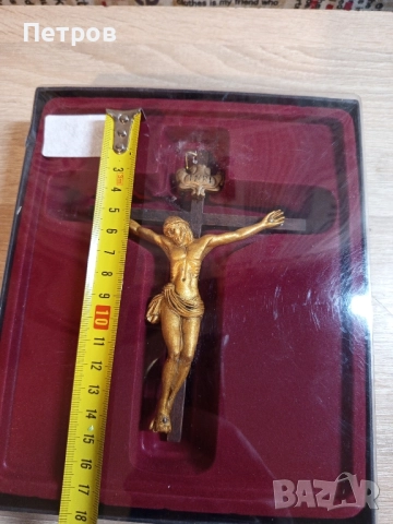 Разпятие/Кръст за стена, снимка 8 - Антикварни и старинни предмети - 51756835