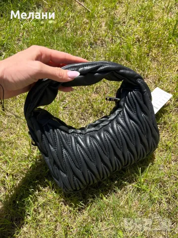 Нови дамски чанти Miu miu 3 цвята, снимка 2 - Чанти - 50148436