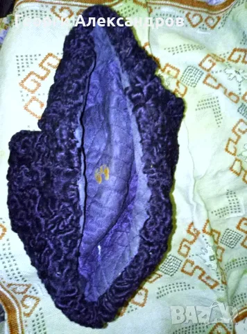 Стара АСТРАГАНОВА КОЖЕНА ШАПКА УШАНКА Овча Кожа от КАРАКУЛ, снимка 3 - Шапки - 48073534