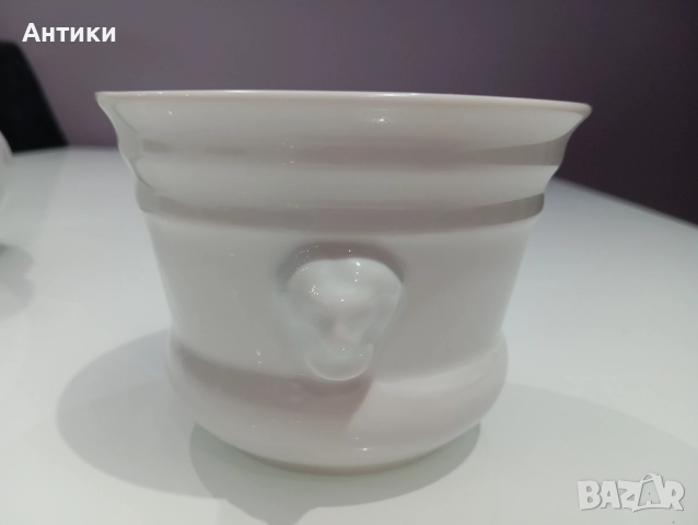 Порцеланова стара кашпа маркирана , снимка 3 - Други - 52564374