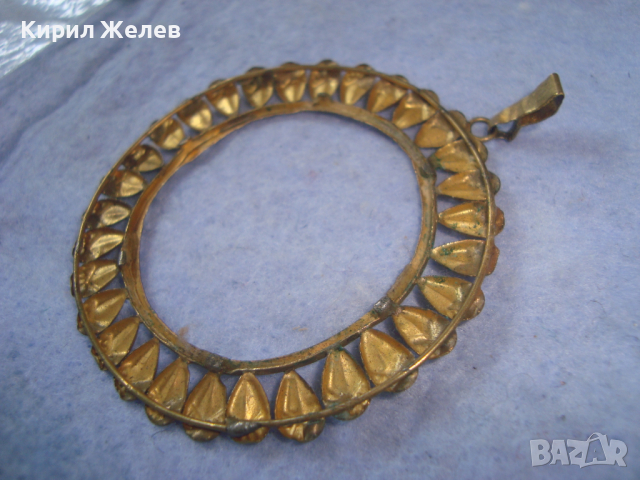 СТАРО ВИНТИДЖ МЕСИНГОВО ПОЗЛАТЕНО УКРАШЕНИЕ АРТ ДЕКО МЕДАЛЬОН РЪЧНА МАЙСТОРСКА ИЗРАБОТКА 11850, снимка 5 - Антикварни и старинни предмети - 36292190