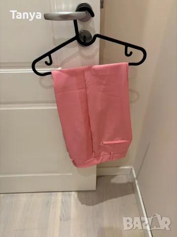 Дрехи марка Guess с етикет и като нови, снимка 7 - Рокли - 56240295