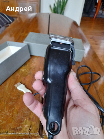 Стара електрическа машинка за подстригване, снимка 6 - Антикварни и старинни предмети - 44634929