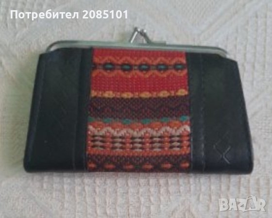 Ретро портмонета