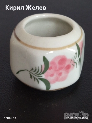 Винтидж малка купичка декорирана с цветя порцелан за КОЛЕКЦИЯ 51353, снимка 2 - Други ценни предмети - 51776358