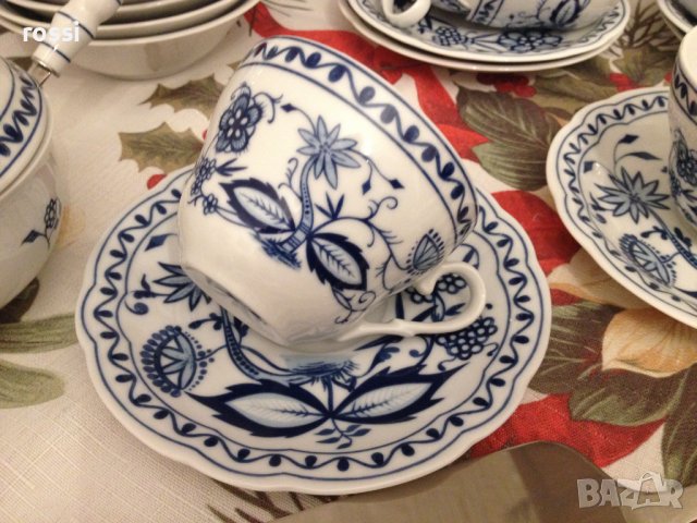 Zwiebelmuster, KAHLA, GDR Сервиз за хранене, чай/кафе и десерт 44 ел. нов, снимка 8 - Други ценни предмети - 39470312