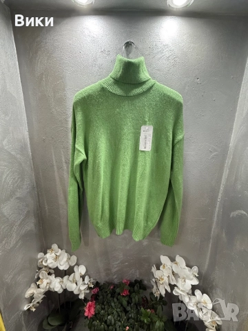 Нов пуловер поло, универсален размер , снимка 2 - Блузи с дълъг ръкав и пуловери - 52481096
