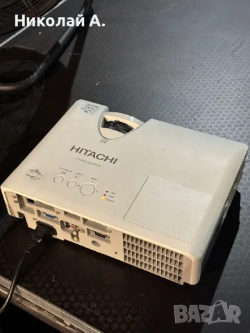 Проектор Hitachi LCD CP-WX3042WN с изгоряла лампа
