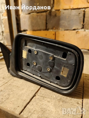 Дясно огледало Субару Легаси, снимка 9 - Аксесоари и консумативи - 52298857