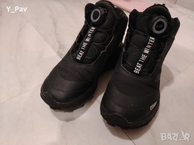 Зимни боти Адидас , снимка 5 - Детски боти и ботуши - 52404940