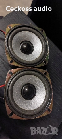 Средночестотни говорители 8ома 