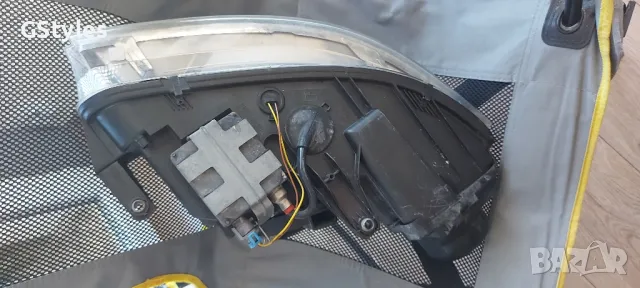 ляв ксенонов фар за пасат 5.5 , снимка 4 - Части - 47378503