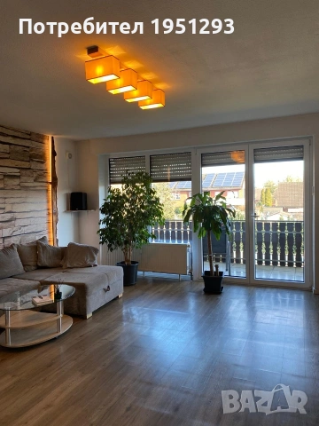 Продавам 4-стаен апартамент с килер и гараж в Германия