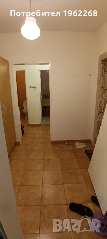 Собственик продава двустаен завършен и обзаведен апартамент с ЧИСТА площ 50м2, плюс таванска стая 20, снимка 4 - Апартаменти - 52188592