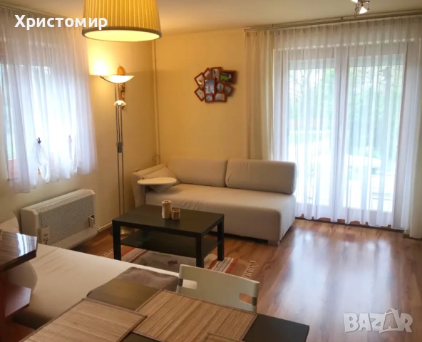 Двустаен апартамент под наем в Центъра