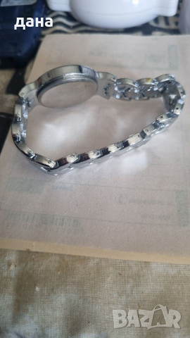 Дамски часовник , снимка 2 - Дамски - 36323671