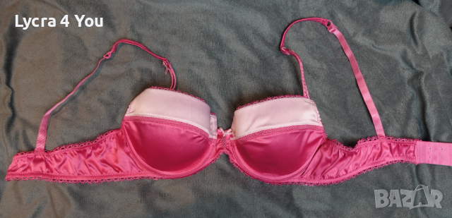 80В размер розов сатенен сутиен с оформени чашки, снимка 2 - Бельо - 36255777