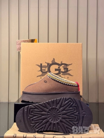 пантофи UGG, снимка 3 - Пантофи - 51735440