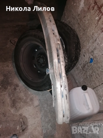 Греда за предна броня БМВ е46, снимка 2 - Части - 52465391