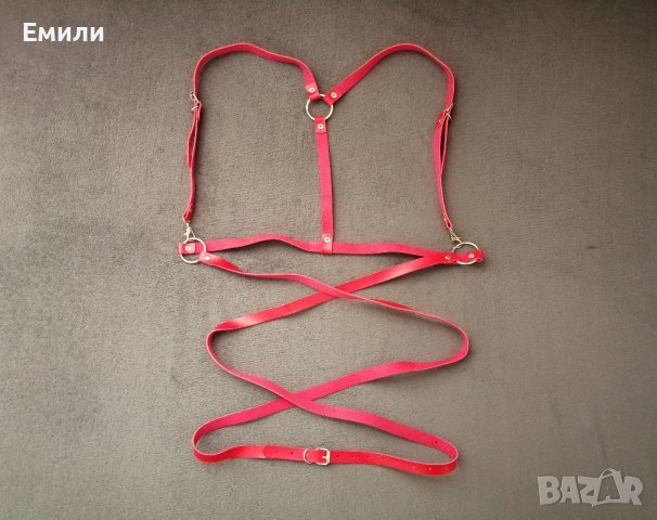 Червен кожен харнес нашийник колан за тяло, снимка 4 - Колани - 42165080