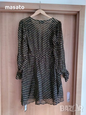 Khujo - черна рокля със златни нишки, снимка 4 - Рокли - 41670798