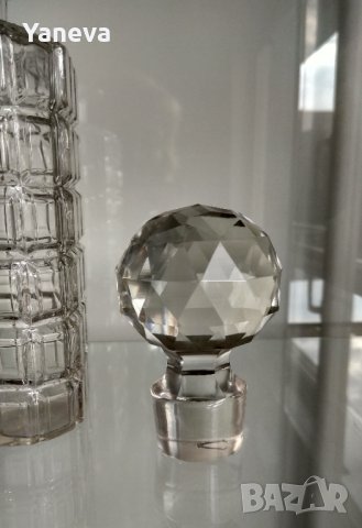 Масивна стъклена бутилка за напитки и чаша. , снимка 6 - Други стоки за дома - 42027347