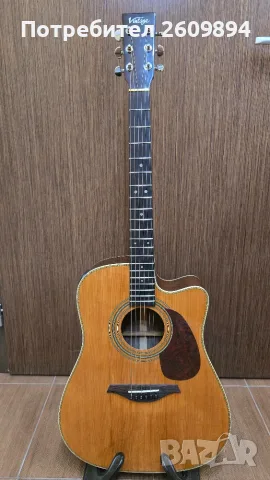 Vintage VEC 1100N all solid акустична китара 