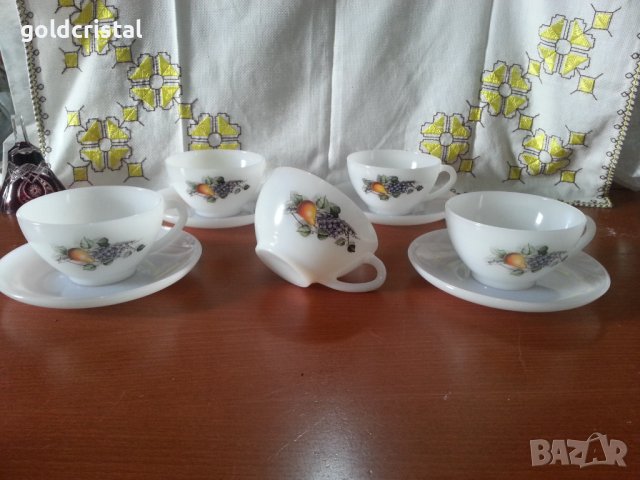 Френски аркопал , снимка 5 - Антикварни и старинни предмети - 42224942