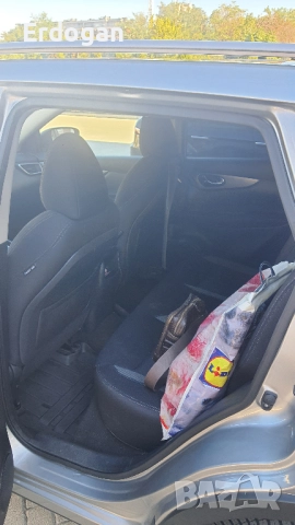 Nissan Qashqai 1.2 DIG-T Xtronic, снимка 9 - Автомобили и джипове - 51787715