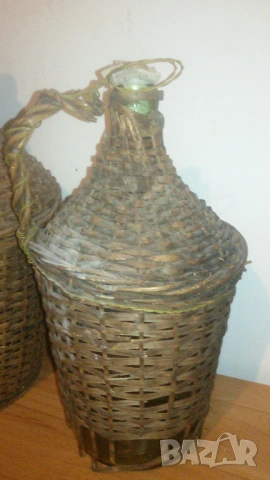 Лот 4 дамаджани, снимка 5 - Буркани, бутилки и капачки - 53367075