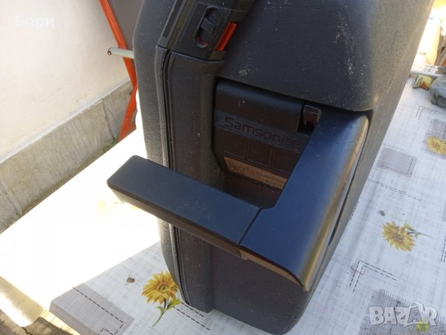 Samsonite пластмасов куфар, снимка 6 - Куфари - 40062078