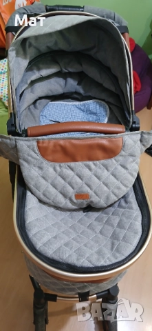 Продавам бебешка количка 