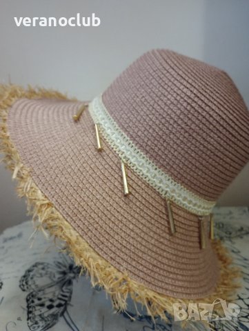 Кокетна екзотична капела с контур от слама, снимка 4 - Шапки - 41647253