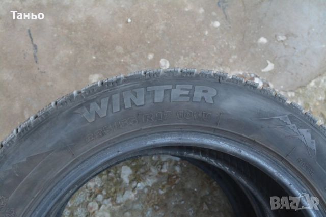 ЗИМНИ ГУМИ 225/55/17, снимка 4 - Гуми и джанти - 52643150