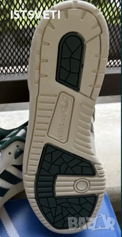 Спортни кецове Adidas , снимка 3 - Спортни обувки - 50500061