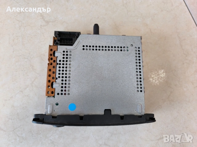 радио и CD за Citroen Ситроен Ксара Пикасо , снимка 2 - Радиокасетофони, транзистори - 53040391