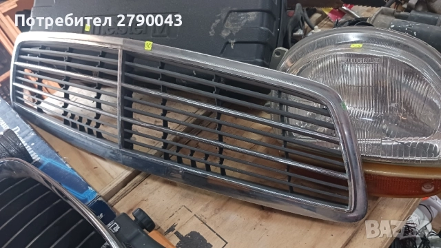 решетка за MERSEDES, снимка 2 - Части - 51995036