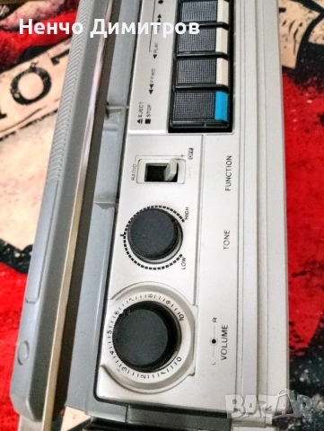 Радио касетофон SANYO M9901K, снимка 3 - Радиокасетофони, транзистори - 53689163