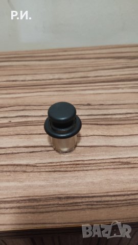 Авто запалка за Рено/ Renault, снимка 2 - Аксесоари и консумативи - 42310284