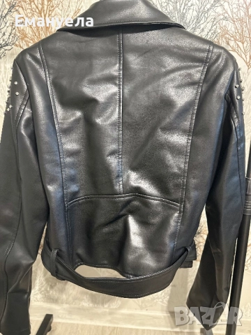 Дамско кожено яке с камъни ново, снимка 2 - Якета - 51632412