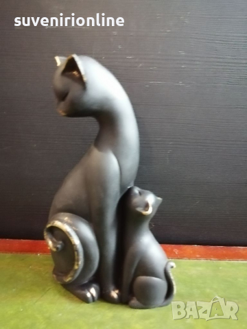 Декоративна статуетка котки 