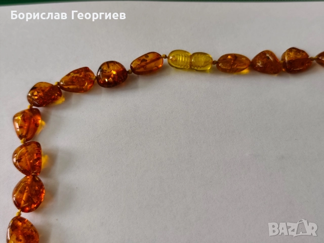 Кехлибарен гердан кехлибар, снимка 2 - Колиета, медальони, синджири - 52835870